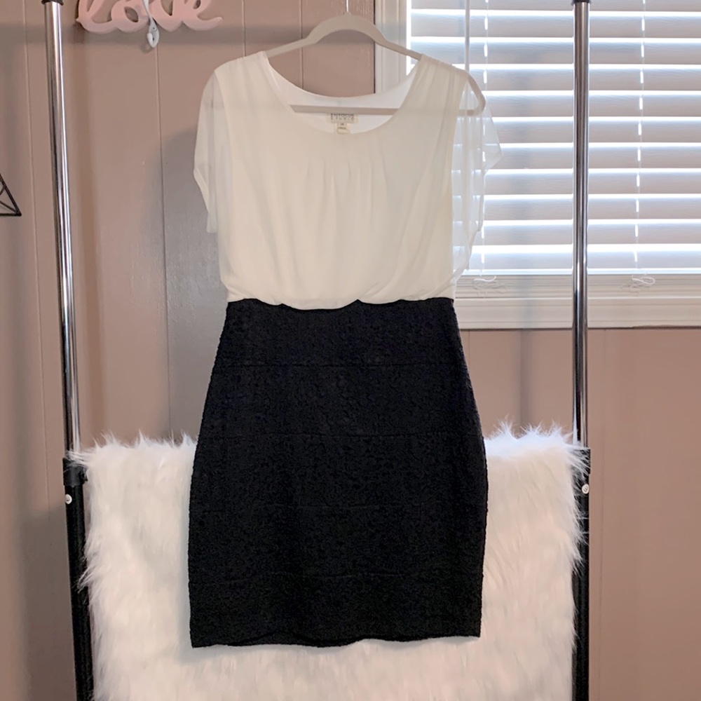 Black and Worm White Bodycon dress sz 14